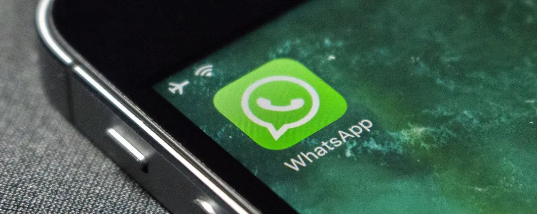 WhatsApp supera i 45 milioni di utenti in UE: più regole con il DSA