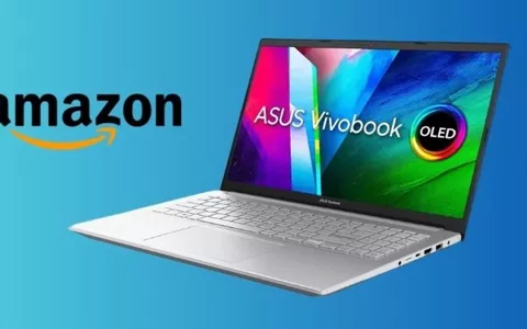Asus VivoBook 15 su Amazon ti costa 300 euro IN MENO!