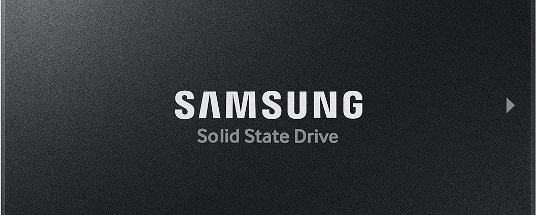 SAMSUNG 870 EVO: l'SSD più votato al mondo in offerta su Amazon ad un prezzo incredibile