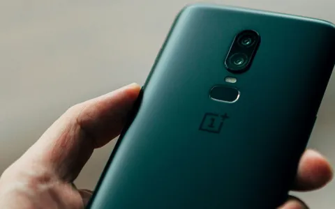 OnePlus: device avranno Gemini come assistente predefinito