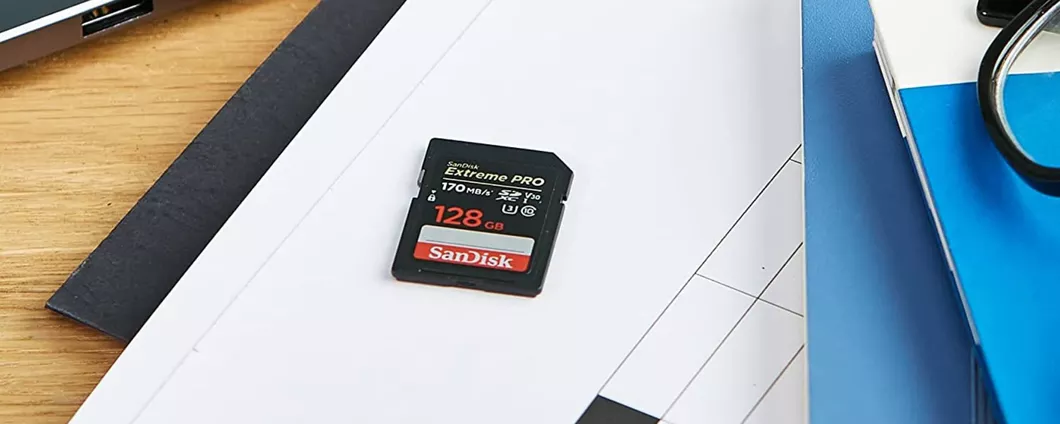 Scheda SDXC Extreme PRO da 128 GB + RescuePRO Deluxe di Sandisk in offerta su Amazon
