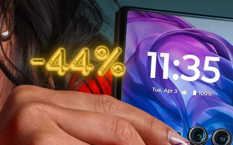 Motorola Razr 50 Ultra: design pieghevole e prestazioni top a prezzo shock