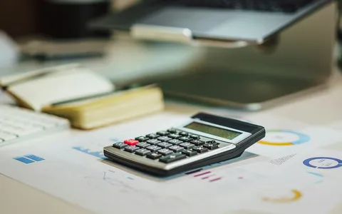 Taglia i costi della luce con Alperia TerzoTempo: bolletta più leggera e sconto garantito
