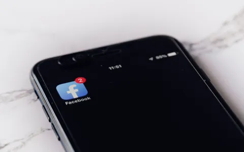 Facebook semplifica la creazione video: tutti i contenuti diventeranno Reels, cosa cambia?