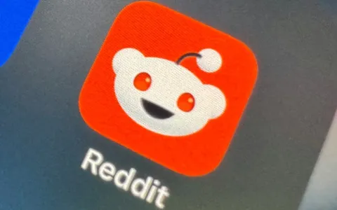 Reddit “Answers” integrerà la ricerca AI nella piattaforma