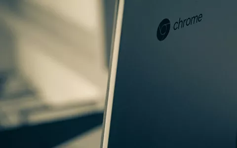 Google aggiunge l’AI di Gemini ai laptop Chromebook Plus