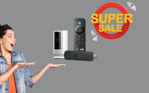 Fire TV Stick + Ring videocamera interna: bundle super smart a meno di metà prezzo