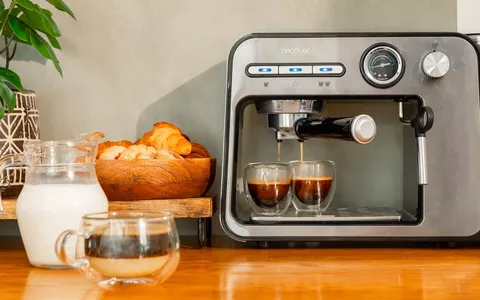 Caffè DA BARISTA a casa tua con la Macchina Cecotec Power Espresso a SOLI 80€