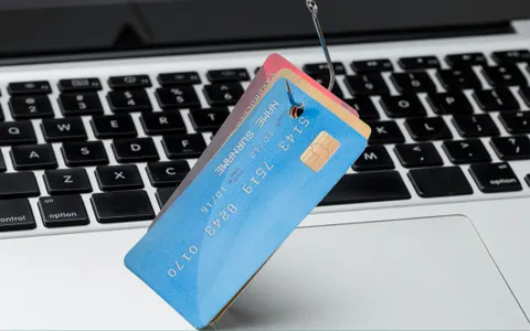 Cosa fare se sei caduto in una truffa di phishing: passaggi cruciali