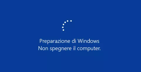 8 ore: ecco quanto potrebbe durare l'installazione dell'ultimo update di Windows