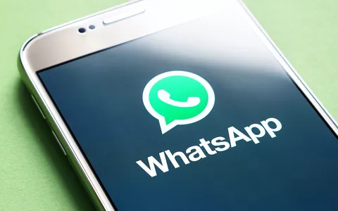 WhatsApp: in arrivo risposte rapide ai video e notifiche migliorate