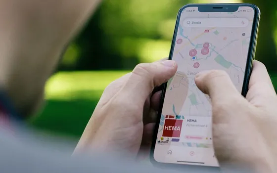 Is Whatsapp web down? visual data 8