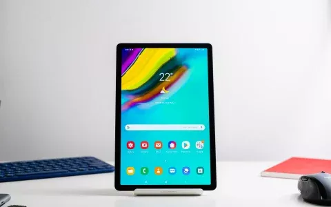 Samsung Galaxy Tab S5e: il tablet leggero e versatile in OFFERTA su Amazon (-39%)
