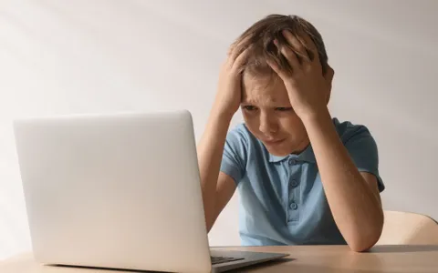 Deepfake e Cyberbullismo: fenomeni che terrorizzano i più giovani