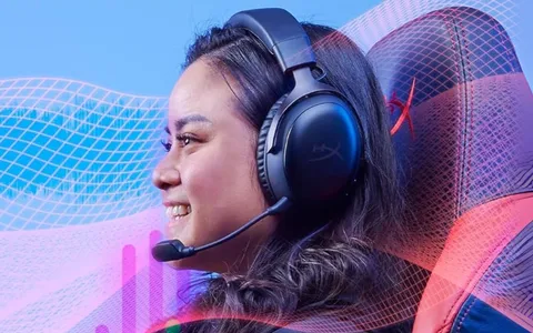 HyperX Cloud III: cuffie da gaming wireless con microfono in SCONTO  del 44%