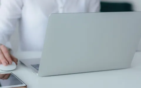 Canva introduce un nuovo generatore di testo in immagini