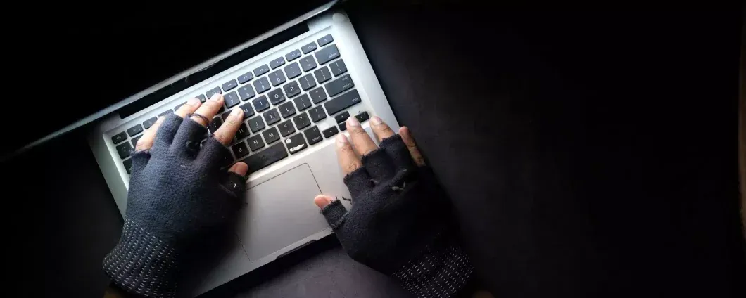 Proteggi i tuoi dati: come evitare le truffe online con un antivirus sicuro