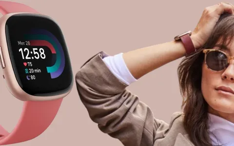 Fitbit Versa 4 OGGI su Amazon RISPARMI 70 offerta a tempo