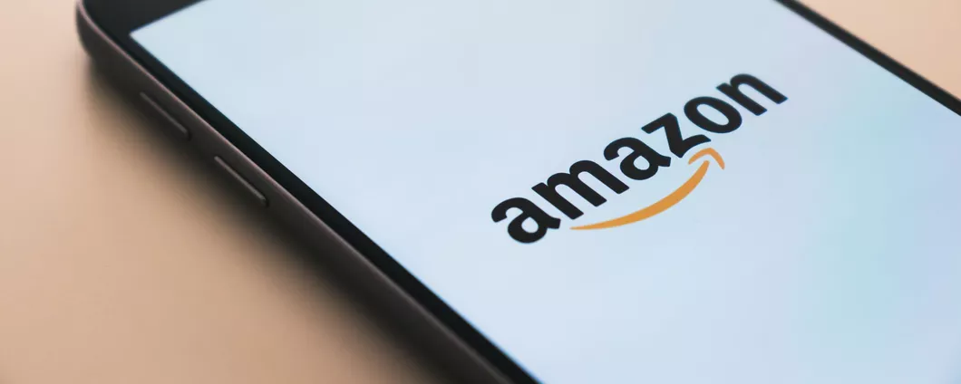 Amazon: nuovo tool AI per migliorare le immagini negli annunci