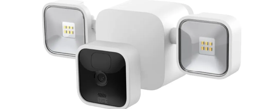 Kit videocamera sorveglianza Blink Outdoor + faretti HD in promo speciale su Amazon